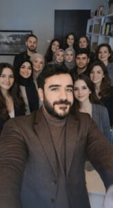 ankara fotoğrafçılık kursu öğrencileri uygulamalı eğitim sırasında